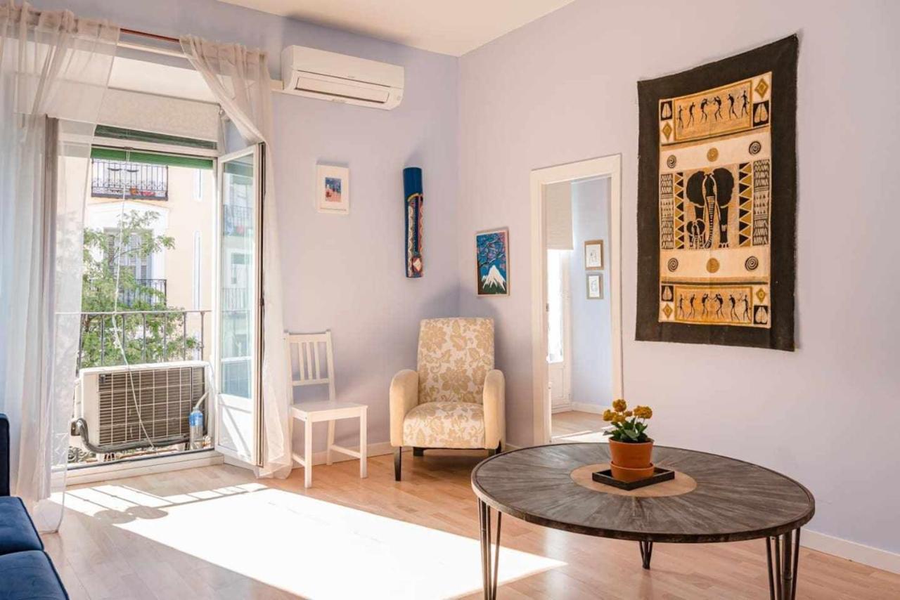 Luminoso Y Centrico Apt 2 Hab Appartamento Madrid