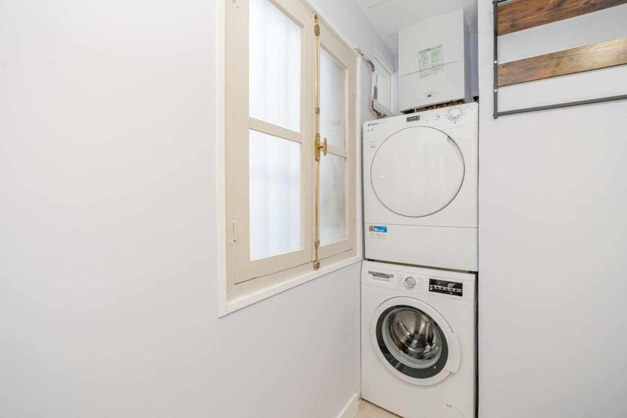 Luminoso Y Centrico Apt 2 Hab Appartamento Madrid